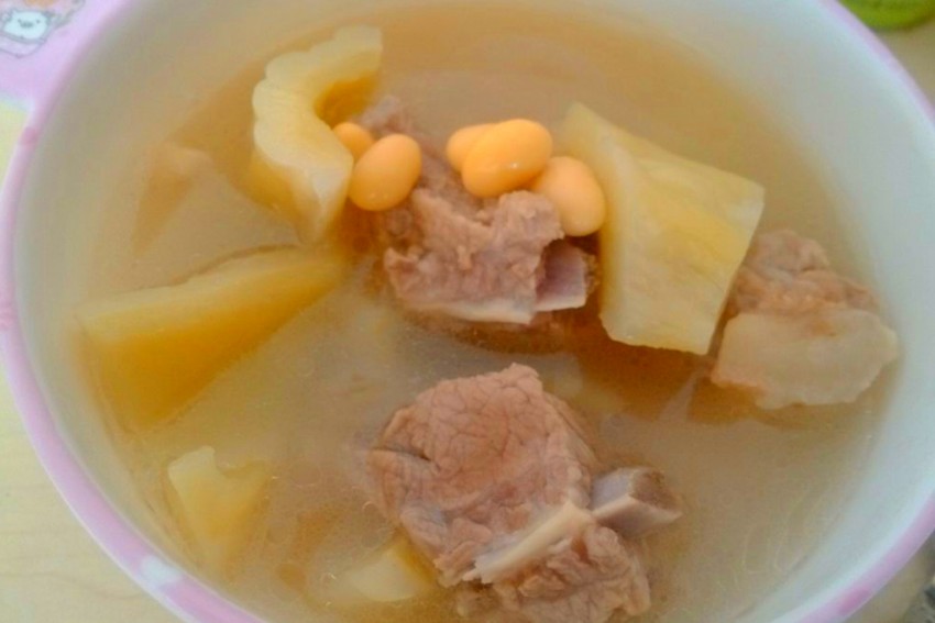 苦瓜炖汤-蜜果优